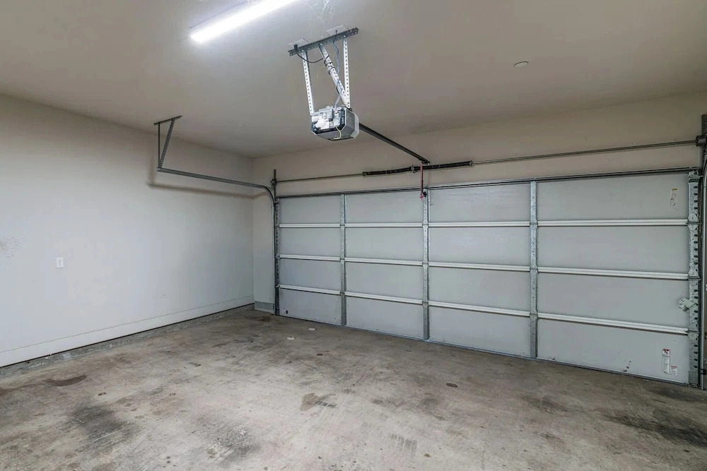 Work & Play! Gem w/ Fire Pit, 3 Mi to Dtwn Dallas