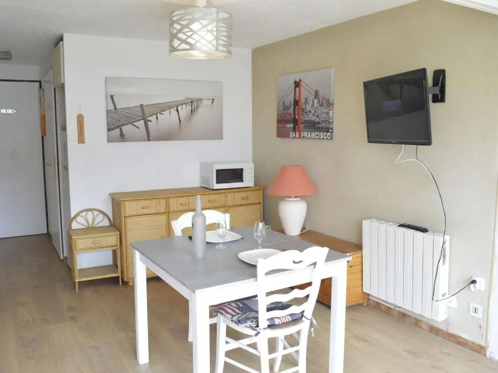 Appartement Cap d'Agde, 2 pièces, 6 personnes - FR-1-249-87