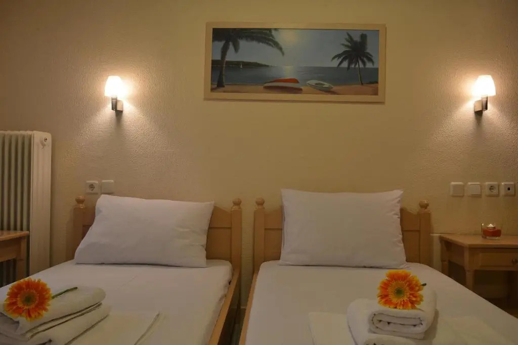 Grand Blue Hotel