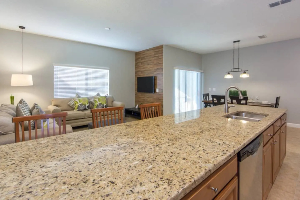 Comfortable villa at Storey Lake Resort near Disney