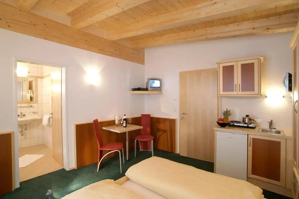 Apart la Montagnia