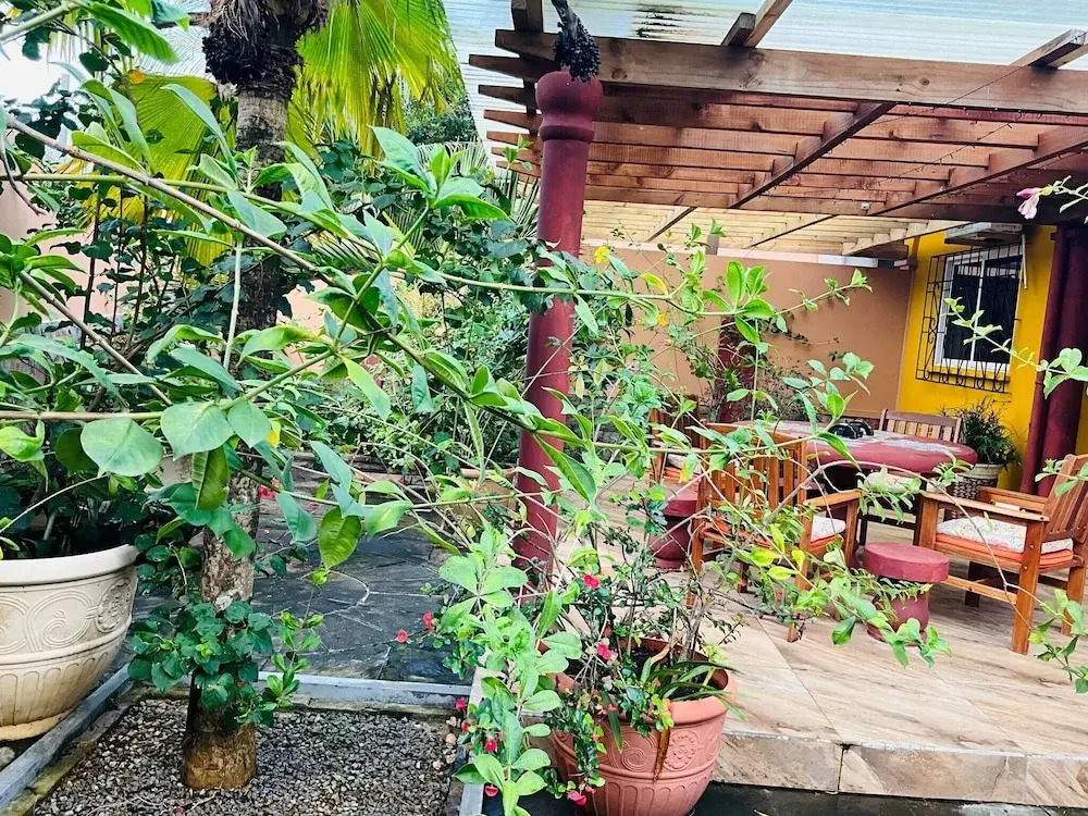 Effie Mountain View Gecko Villa
