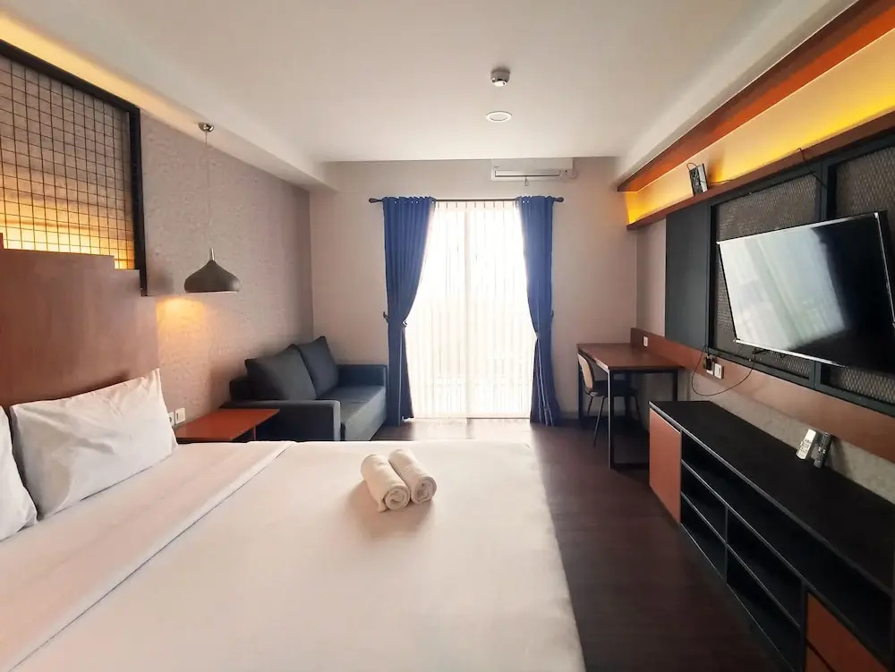 Cozy and Clean Studio at Mataram City Apartment By Travelio