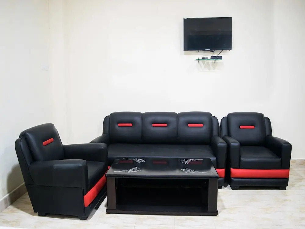 OYO 11515 The Lily Guest House