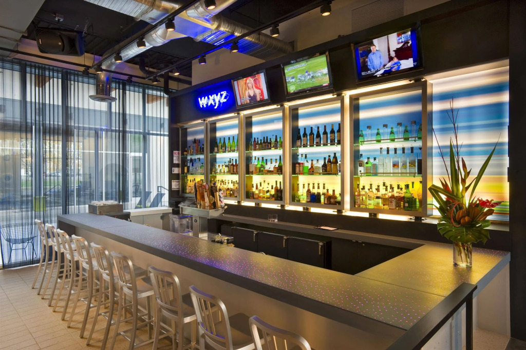 Aloft by Marriott Portland Airport at Cascade Station