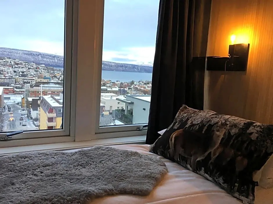 Breidablikk Guesthouse