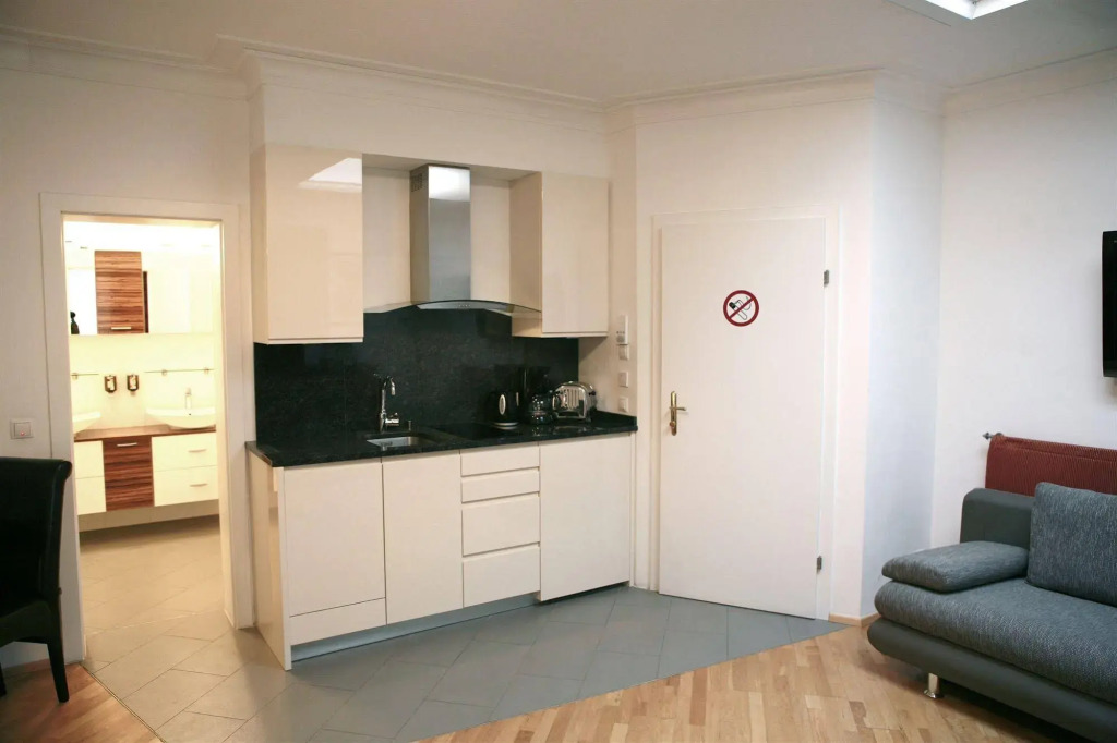 La Scala Apartments