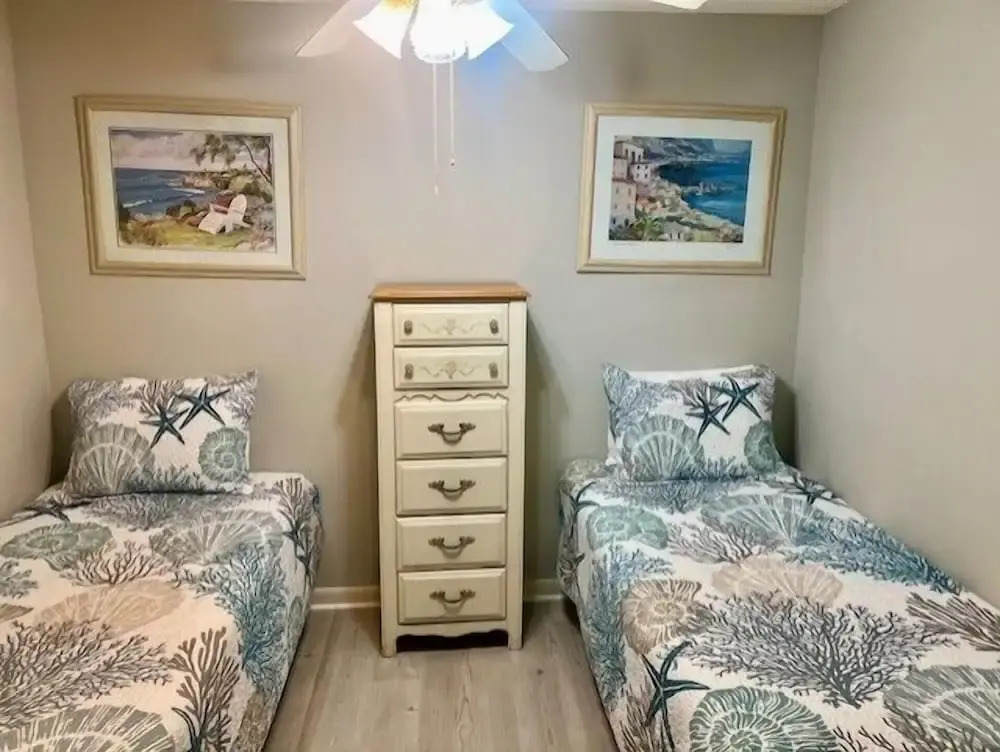 Royal Garden Resort 1510 2 Bedroom Condo by RedAwning