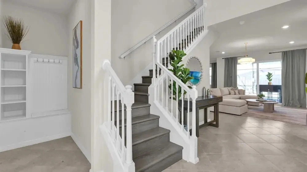 Upstay Family Home w Cinema, Pool & BBQ Clermont