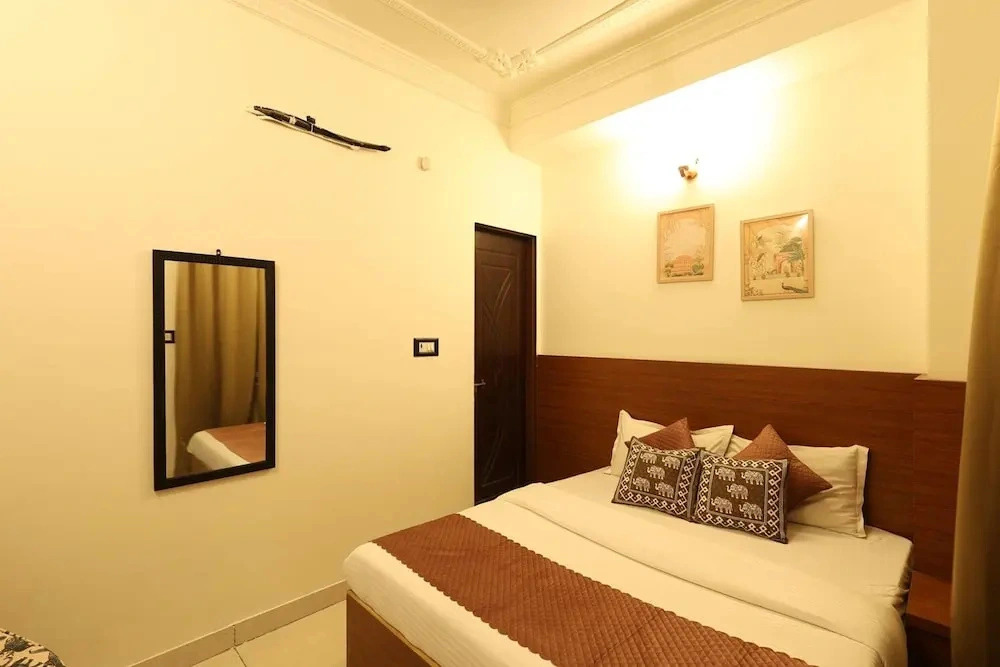 Hotel Ramgarh Palace