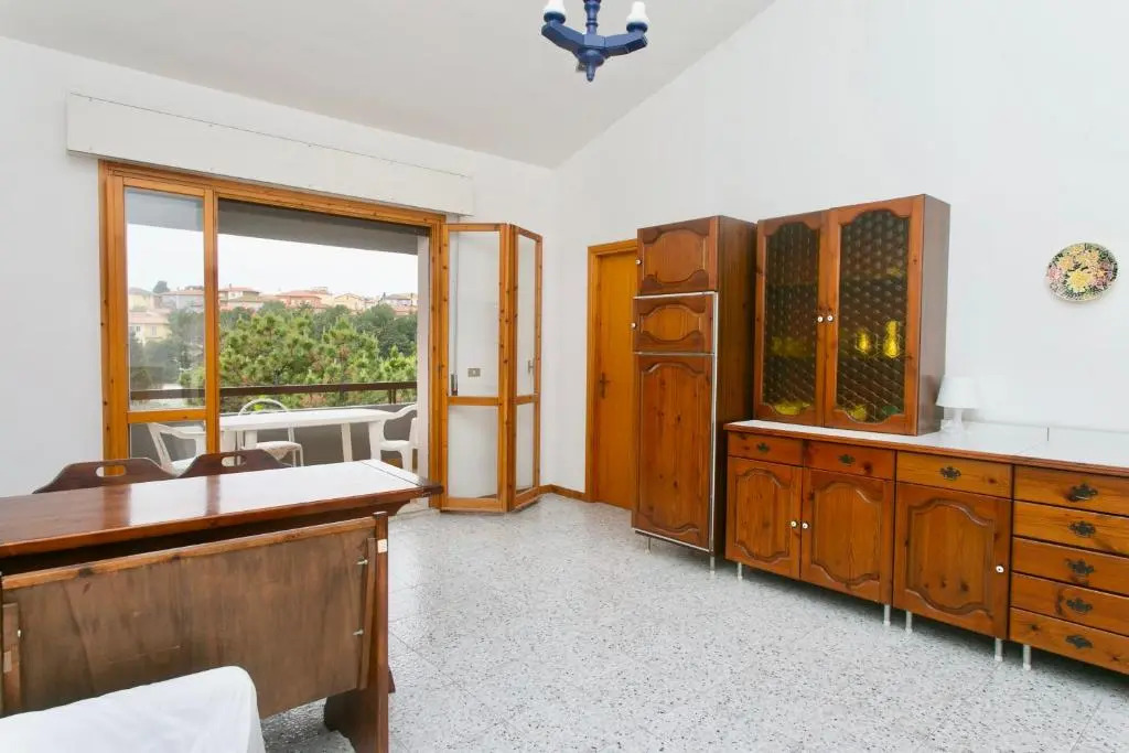 S78 - Sirolo, Trilocale Con Terrazzo in Centro