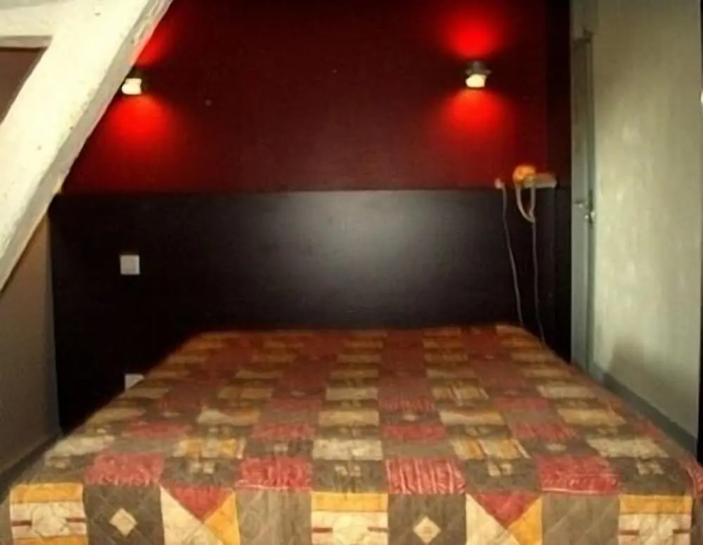 Logis Hotels- Auberge de la Tour - Hôtel et restaurant