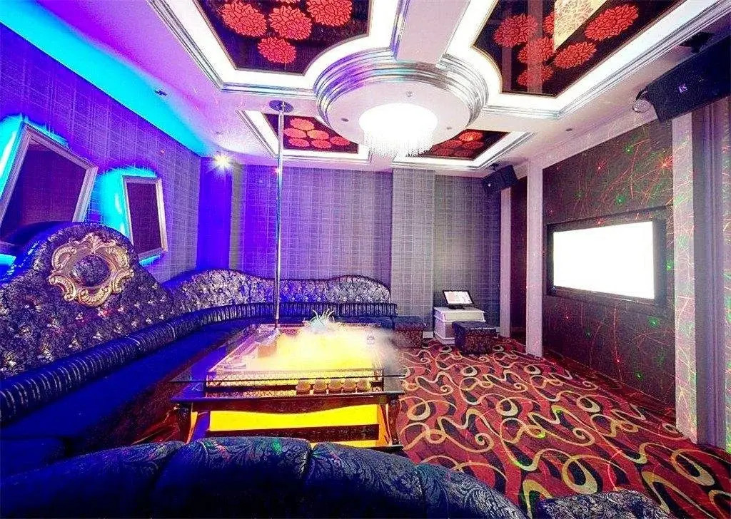 Imperial Court Hotel Gezhouba VIP Building