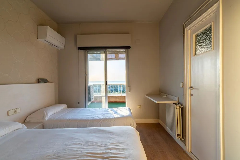 Costablanca Explore Hostel Sports & Events