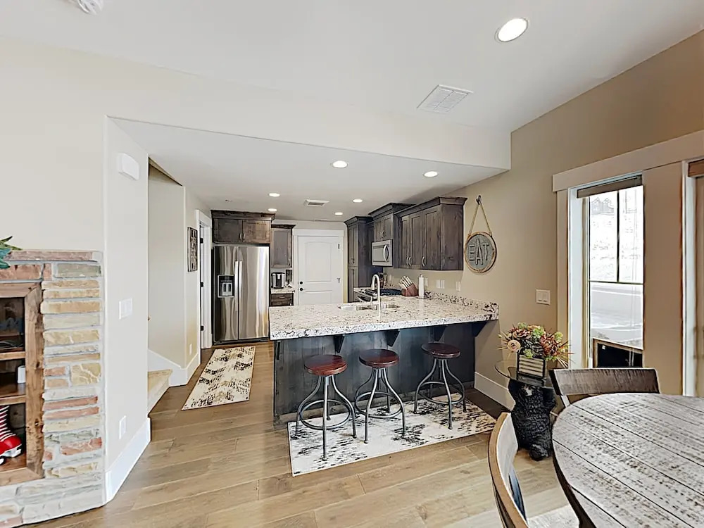 13612 North Hillclimb Lane Townhouse 3 Bedrooms 2.5 Bathrooms Townhous