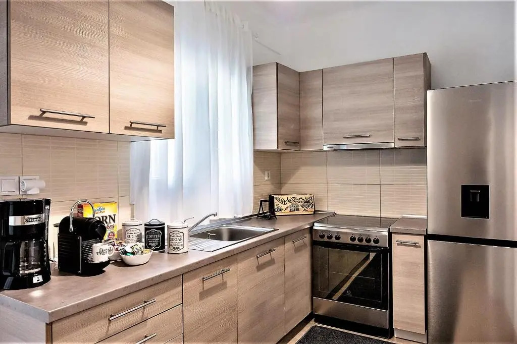 Porto Sea View Apartments - A. Svolou 29