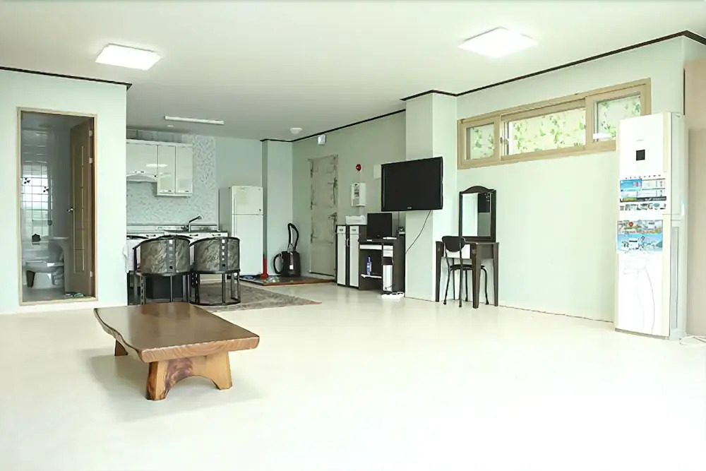 Gapyeong Jewelry Pension