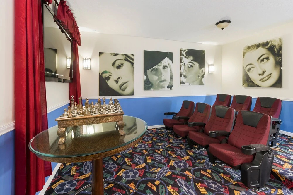 Mickeys Maingate Mansion by VillaDirect
