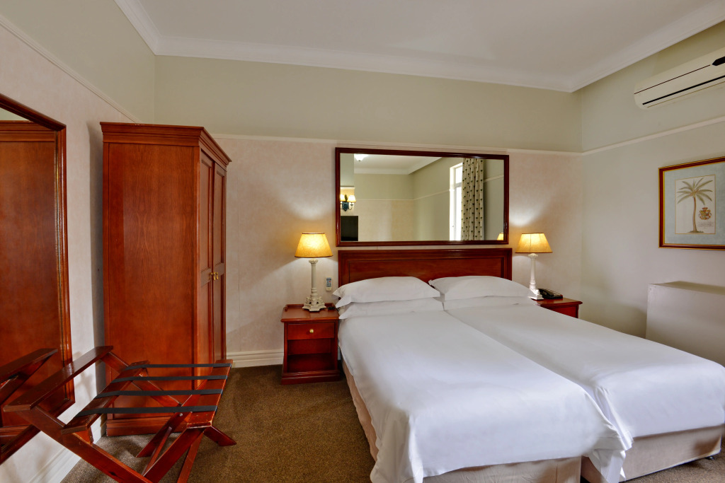 The Balmoral - Halaal