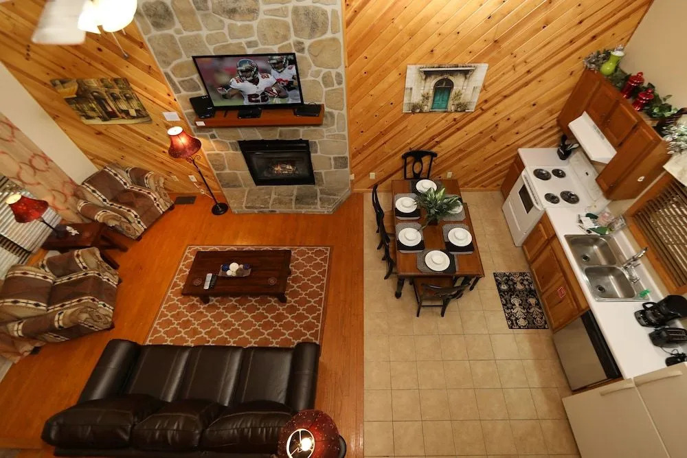 529 Reba Cabin