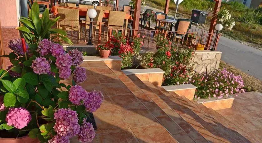 Svetlana Hotel