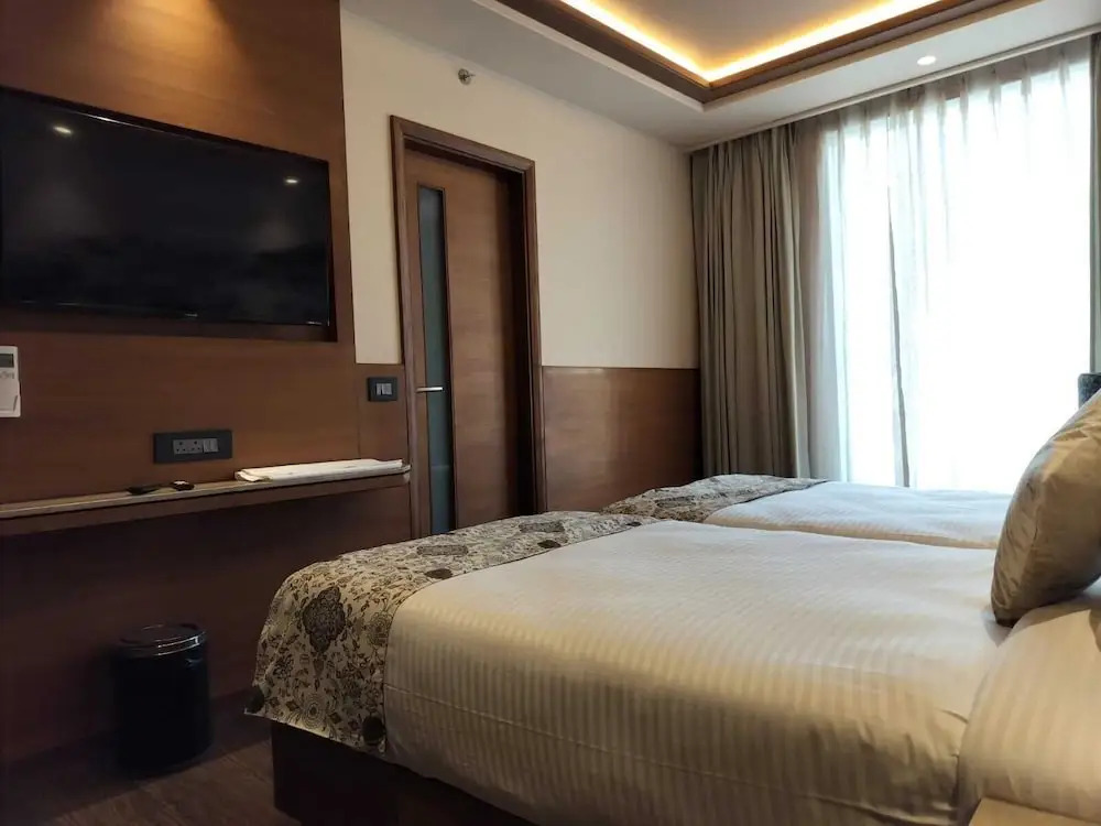 Hotel Royal Lakshmi Palace