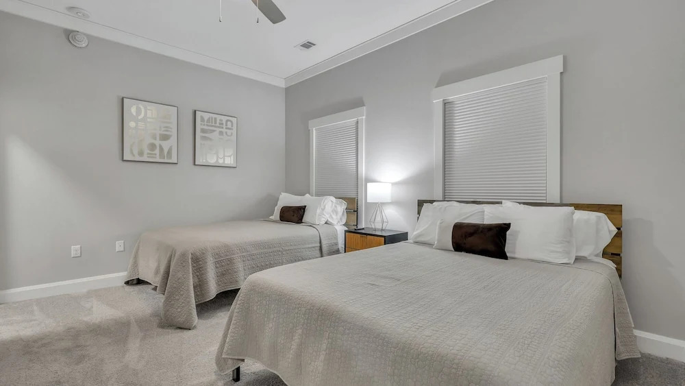13 Condos in the Historic District Entire Building The Juliette by Avantstay