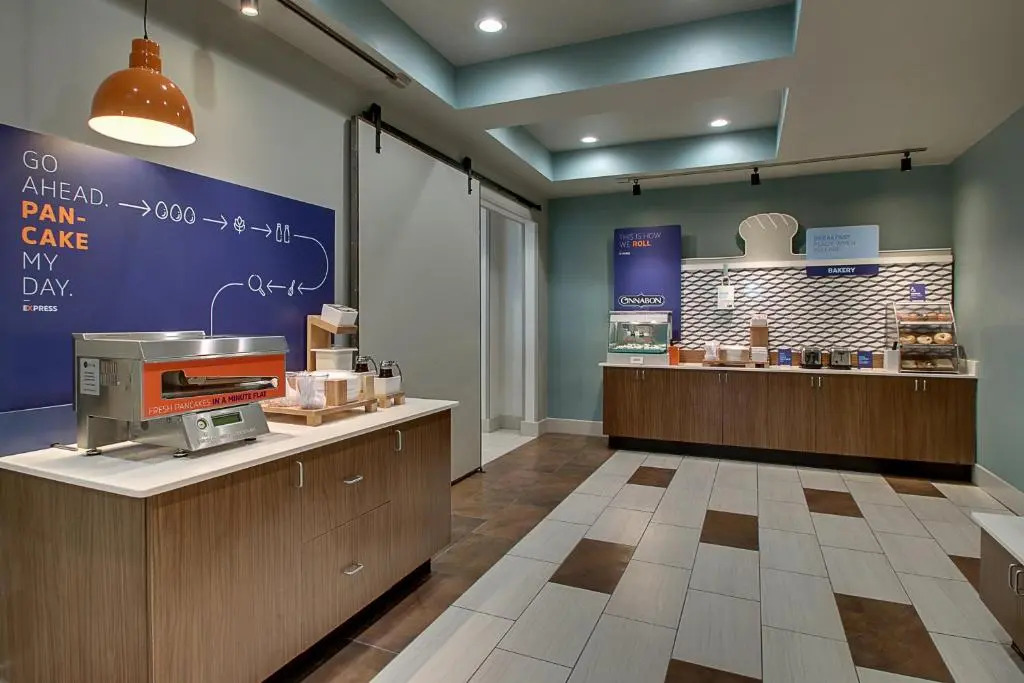 Holiday Inn Express Hotel & Suites Austell Powder Springs by IHG