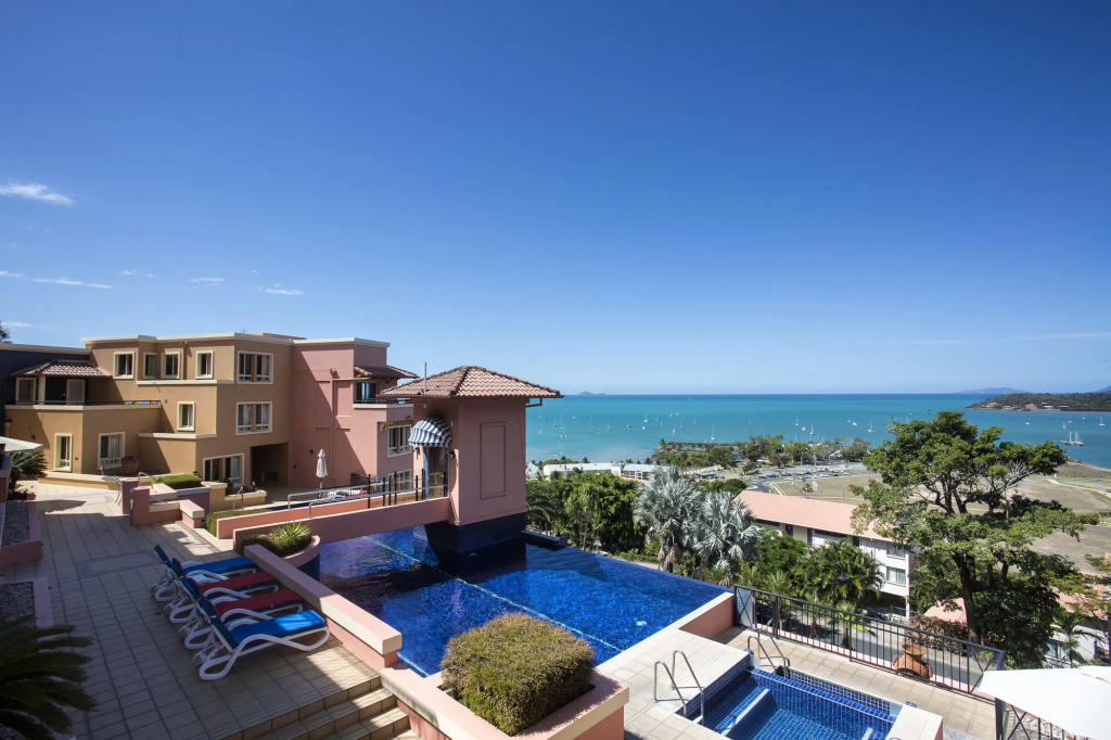 Martinique Whitsunday Resort