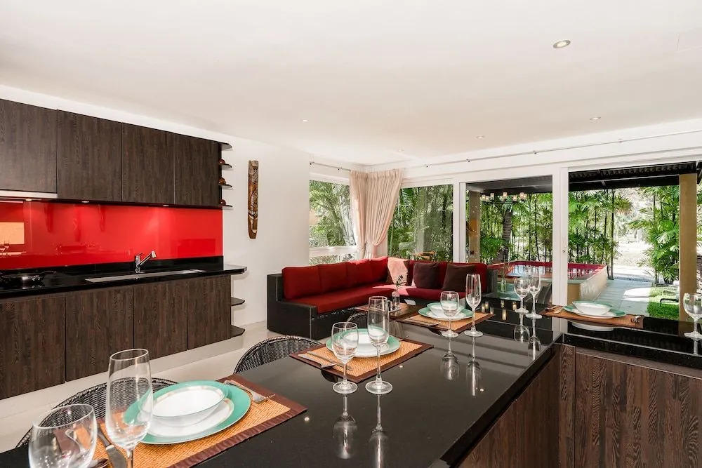 Red Sunset Private Pool Villa - Hotel Managed