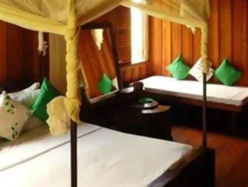 The Vine Retreat