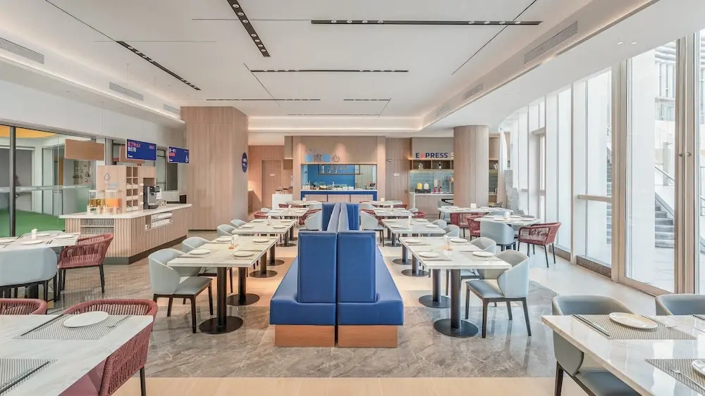Holiday Inn Express Yangzhou Grand Canal Theatre