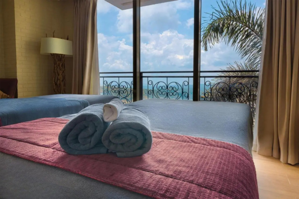 MCollection - Scenic Tagaytay Getaway with Taal Views