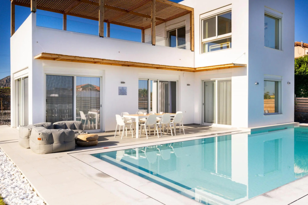Sardines Luxury Villa 3