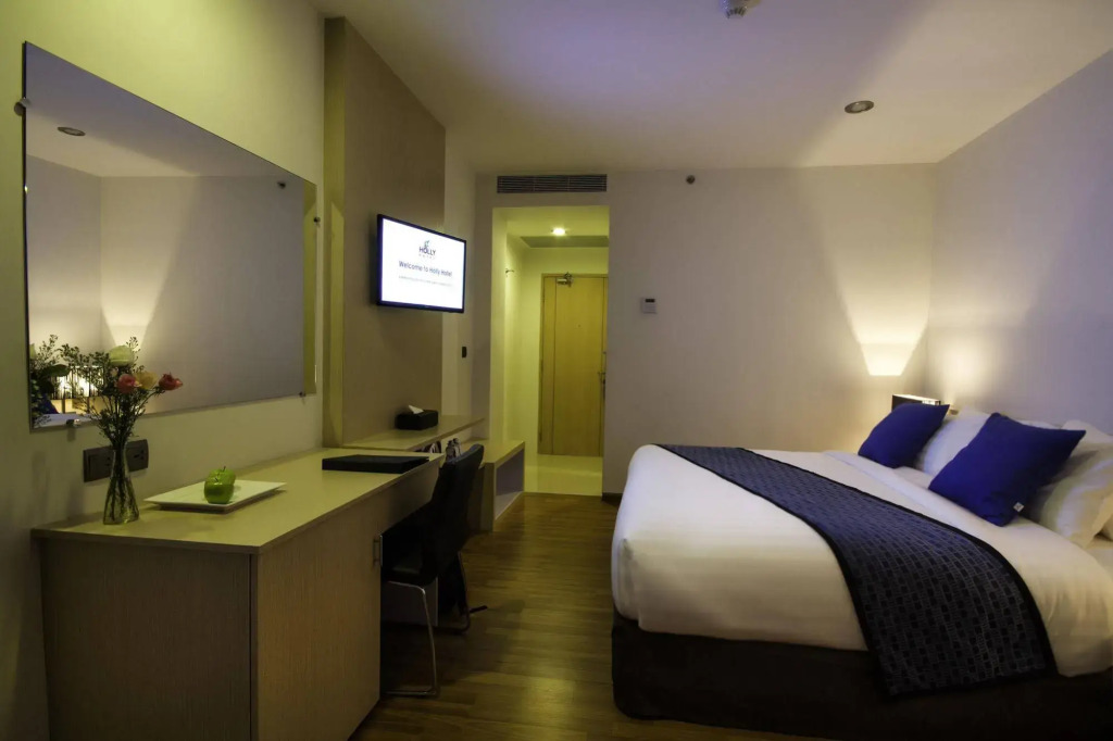 Holly Hotel Myanmar
