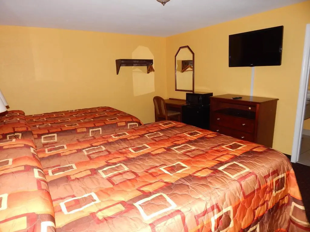 Sunrise Inn - Brownsville