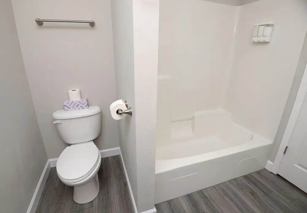 Stylish 3BR2BA Home | Gated Community | CozySuites
