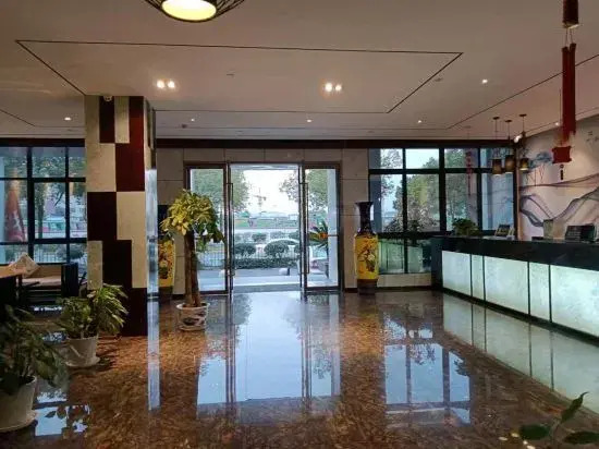 Elong ME Hotel (Hangzhou Huafeng Road Subway Station)