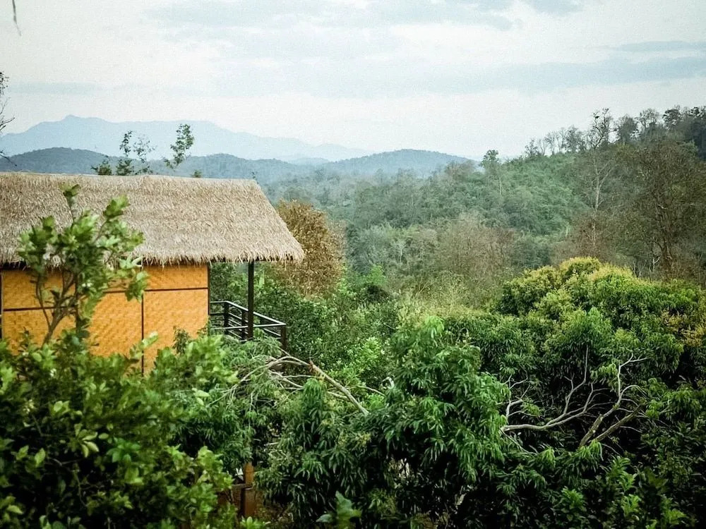 HugHome Valley Chiang Dao Hostel