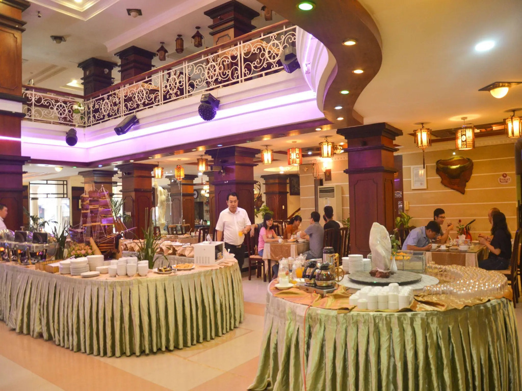 Bach Ma Hotel