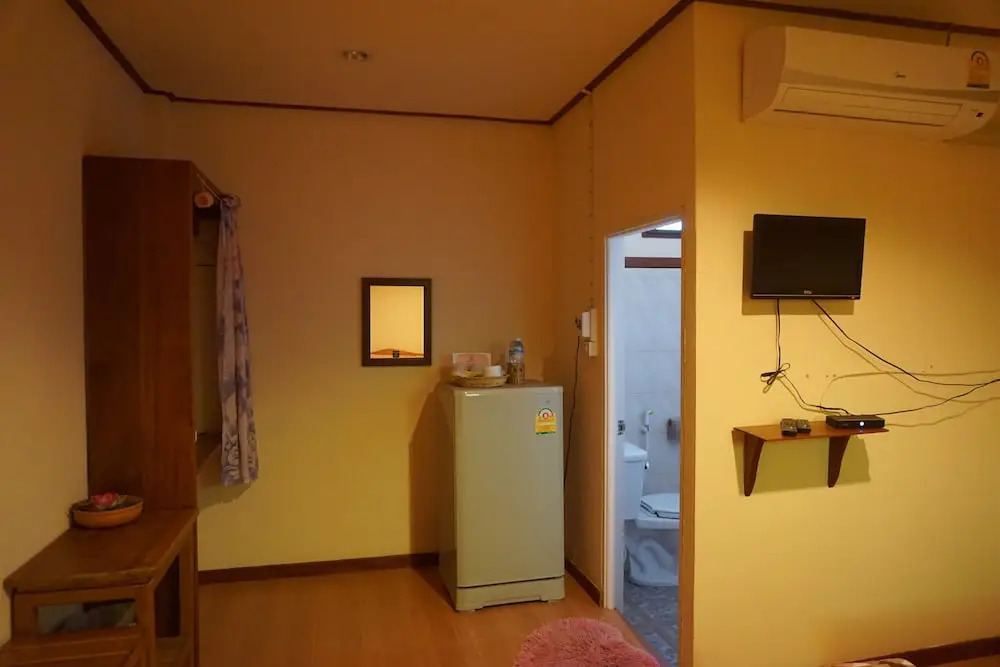 Ruean Bua Resort