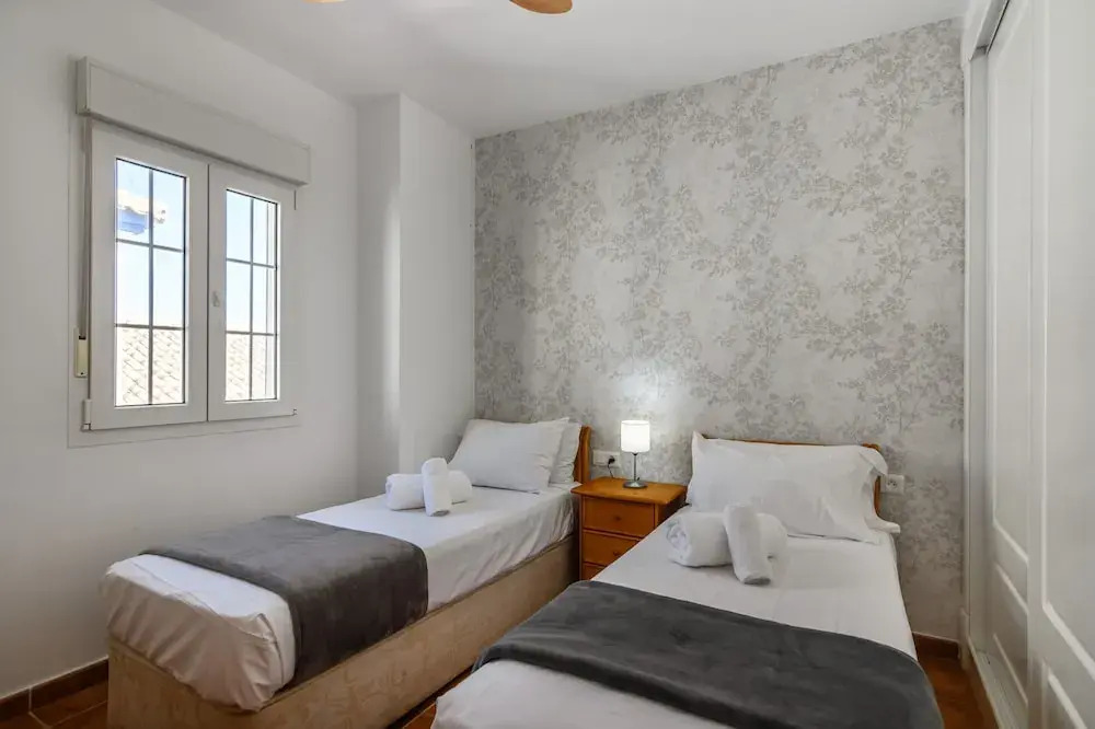 Beachfront Family Comfort Apartment