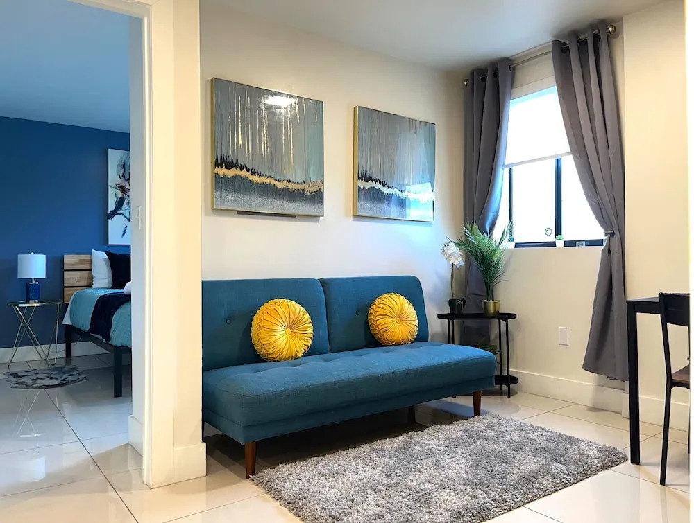 Miami Suite 306