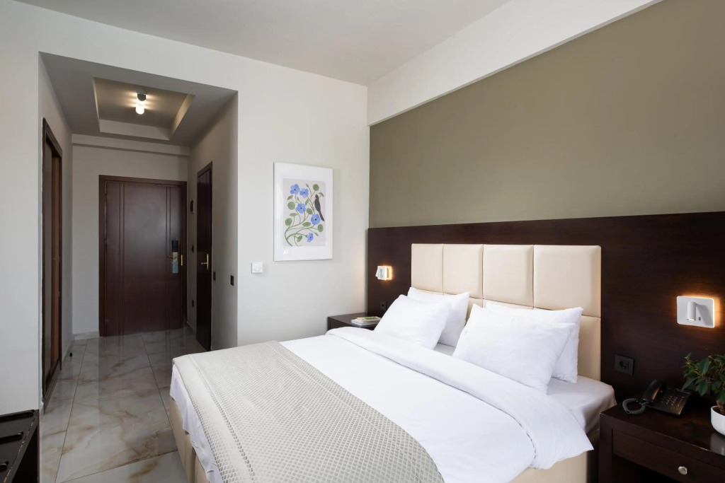 Heaven Hotel