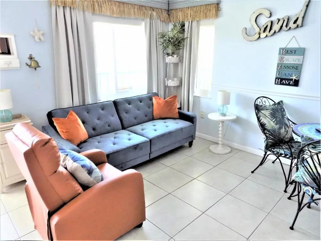 Five Palms Suite 207 - Daily - Weekly - Monthly