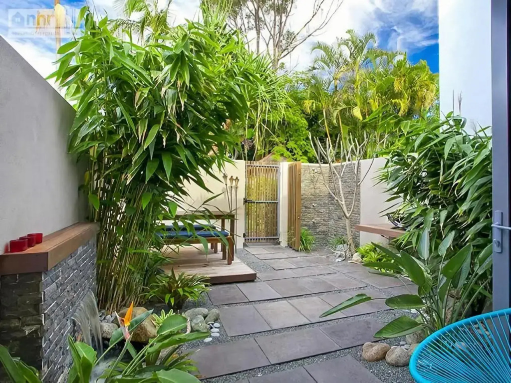 Unit 2 Alamode 27 Noosa Parade