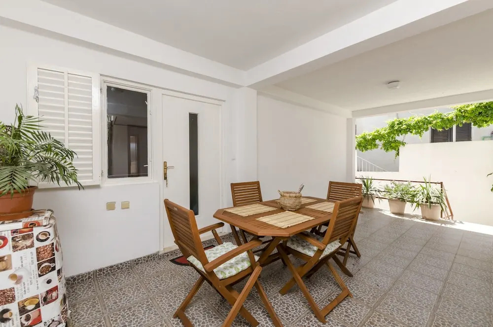 Apartments Majda
