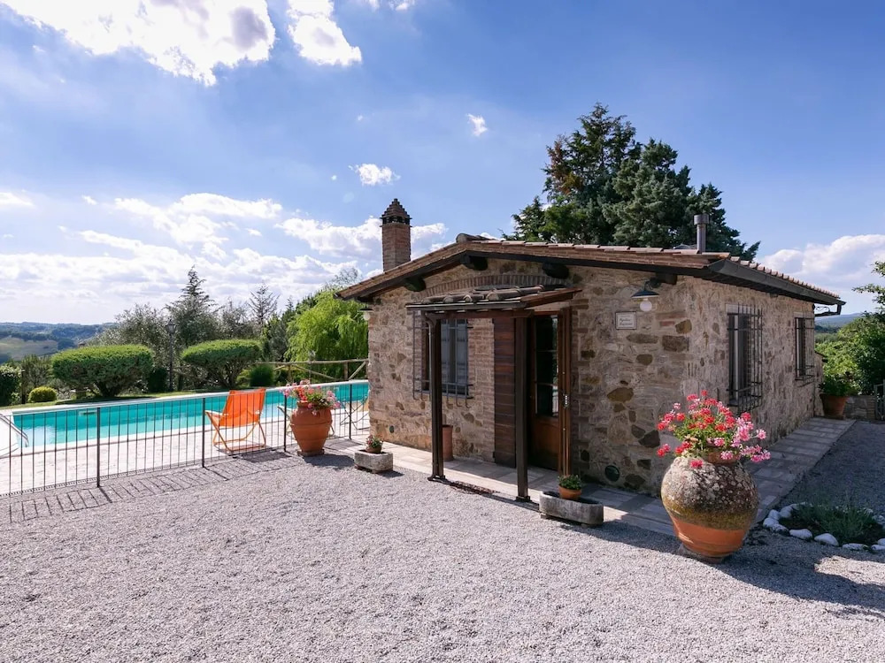 Charming Retreat in Armaiolo