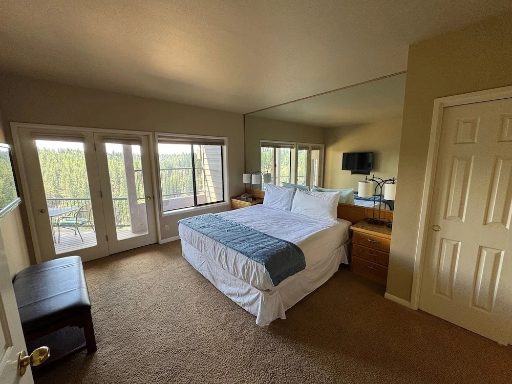 River Ridge 513ab 2 Bedroom Condo