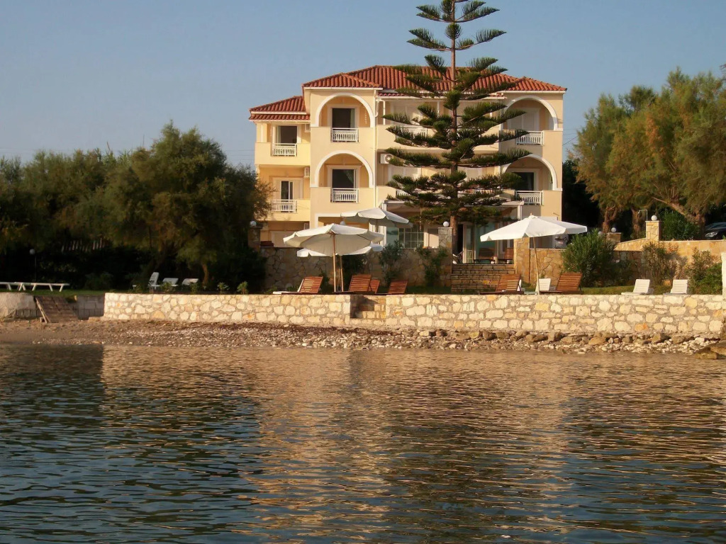 Stefania Apartments